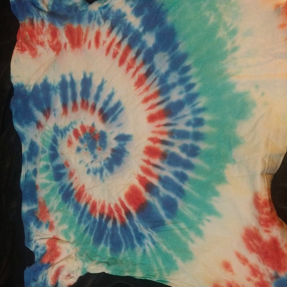 Handmade tye dye t shirt - Picture 3 of 4
